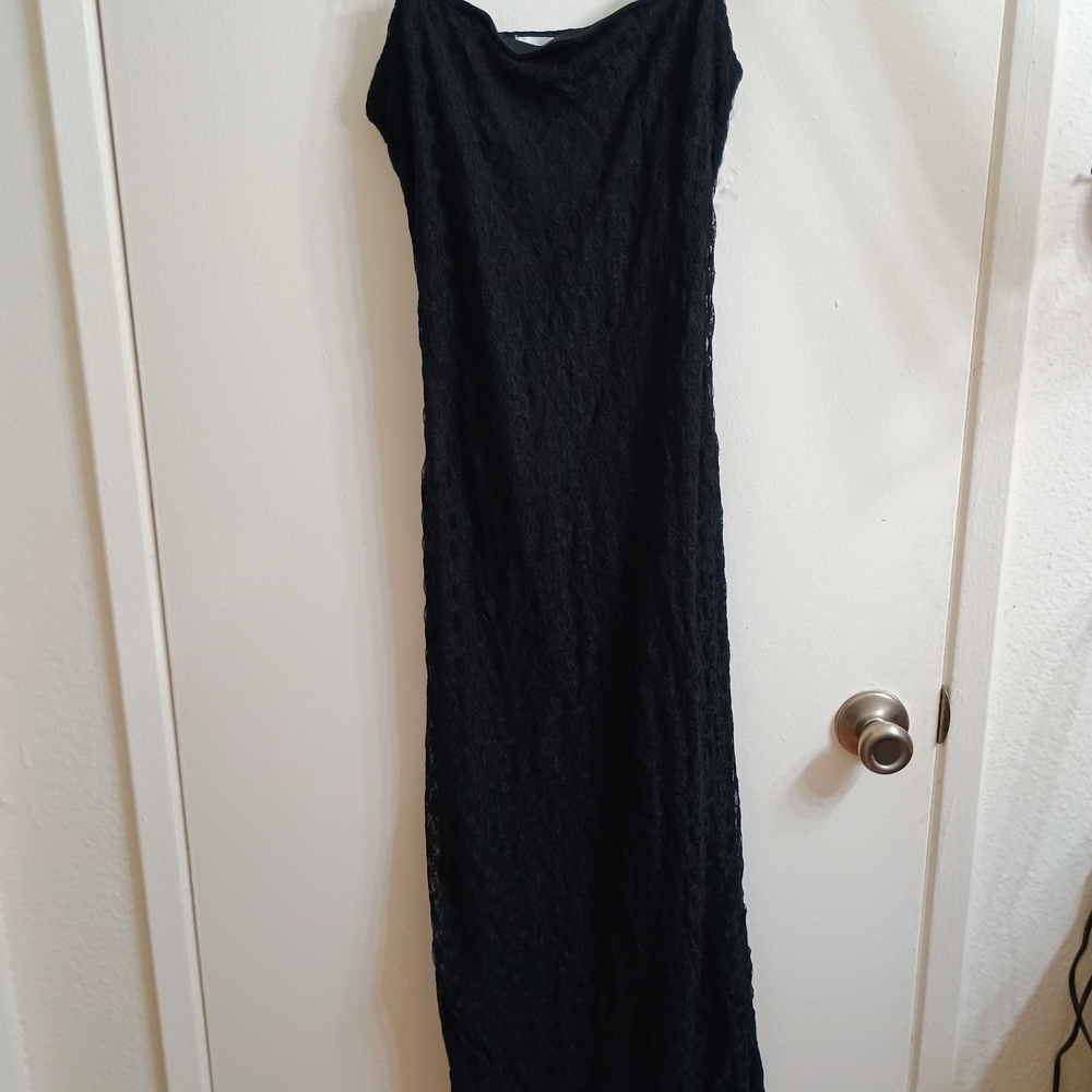 True. Black Midi Lace Dress - Picture 2 of 8